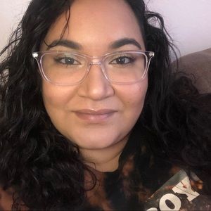 Meet your Posher, Jaileen